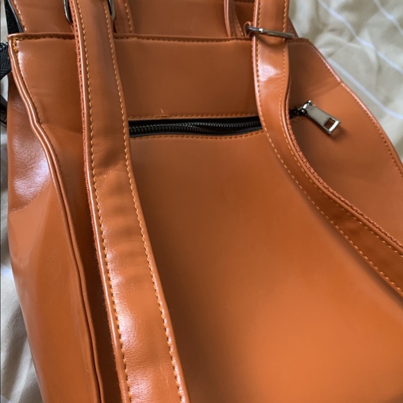 Backpack - Picture 3 of 4